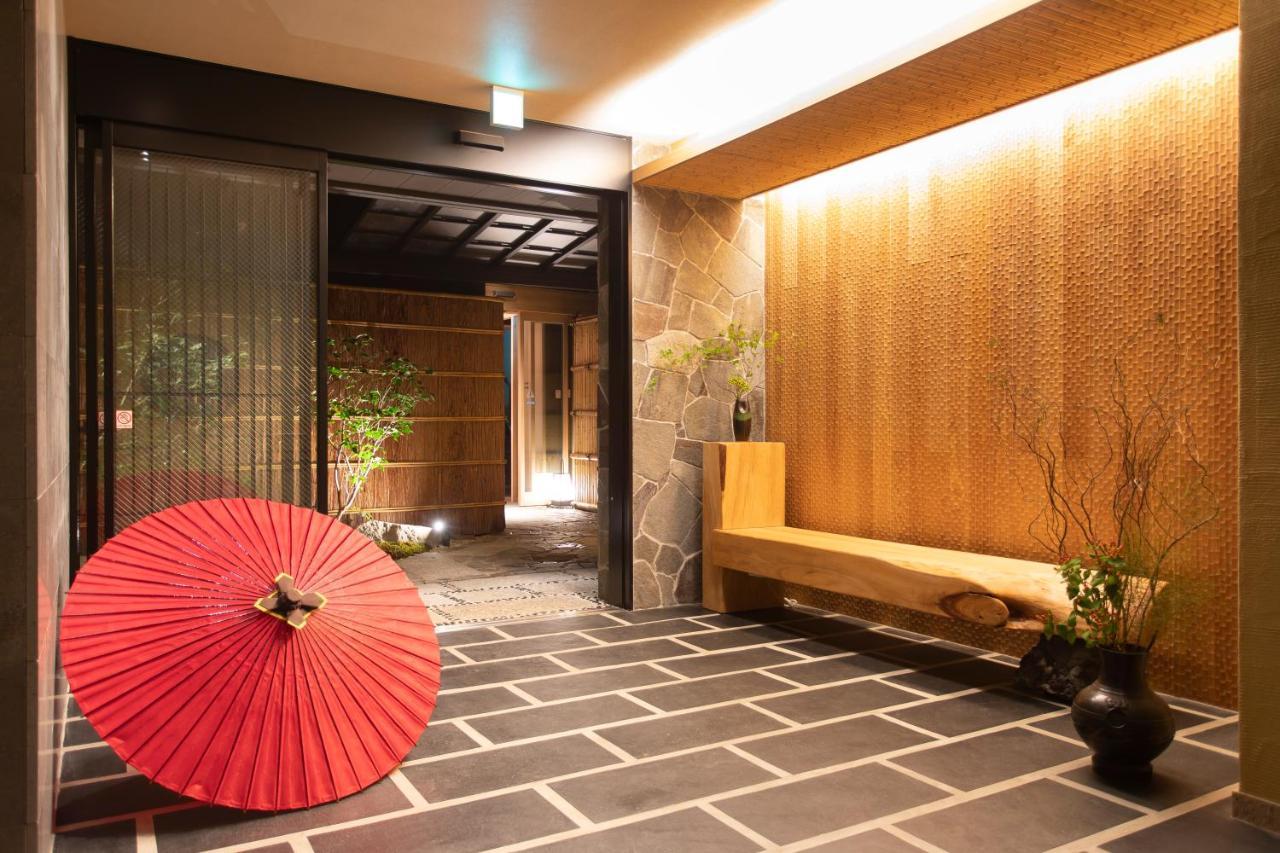 Hotel Kanazawa Zoushi Esterno foto