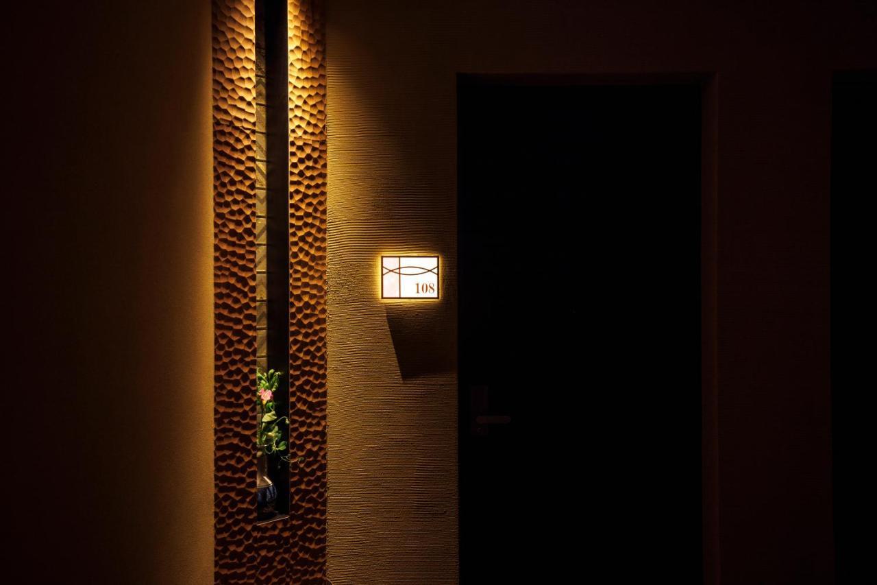 Hotel Kanazawa Zoushi Esterno foto